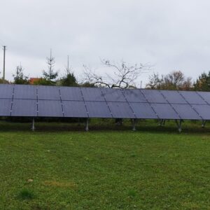 10,68 kW antžeminė saulės elektrinė su BAUER 445W (stiklas-stiklas) moduliais